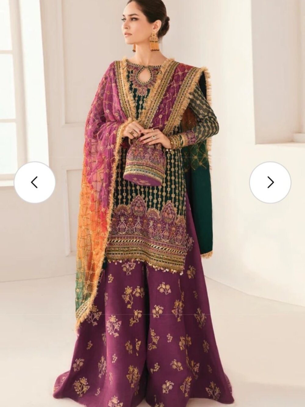 Baroque New Style Fancy dress in Size Medium.